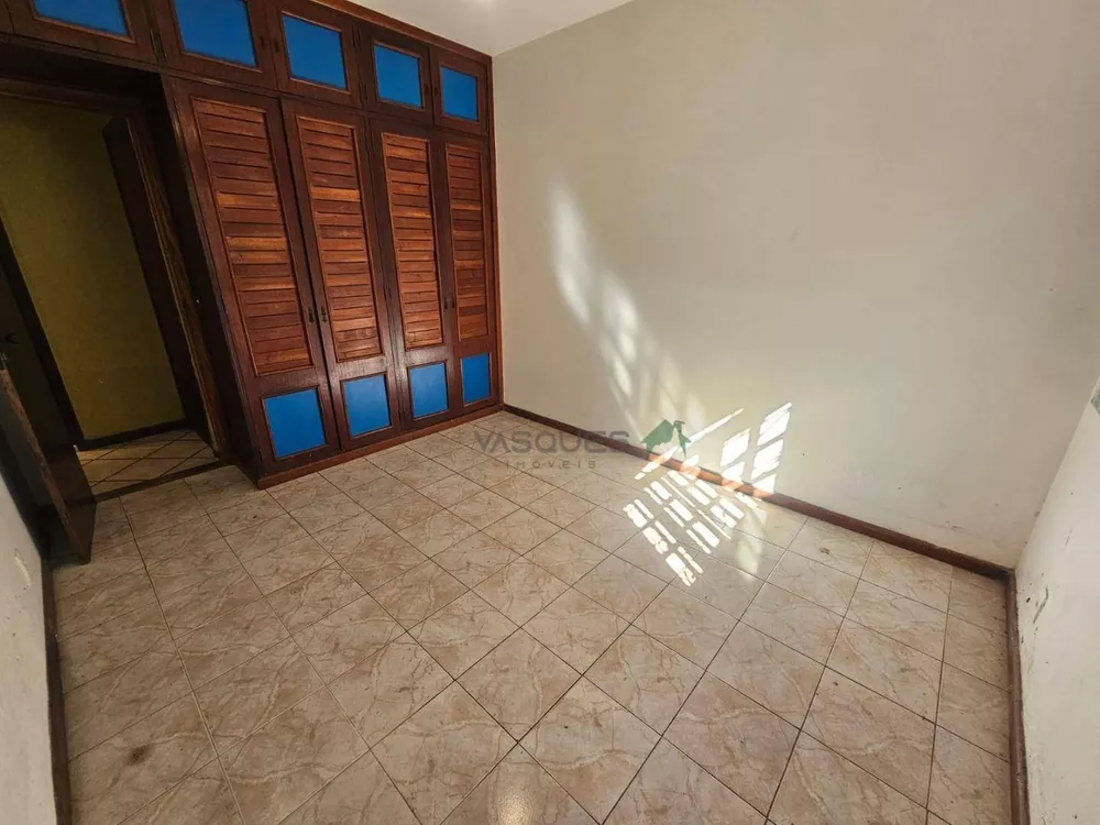 Casa, 4 quartos, 288 m² - Foto 12