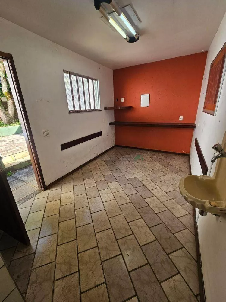 Casa, 4 quartos, 288 m² - Foto 10