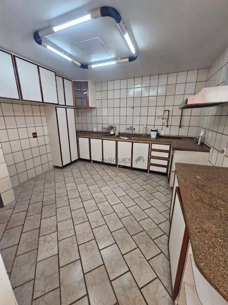 Casa, 4 quartos, 288 m² - Foto 15