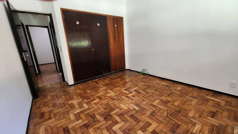 Casa, 3 quartos, 246 m² - Foto 8
