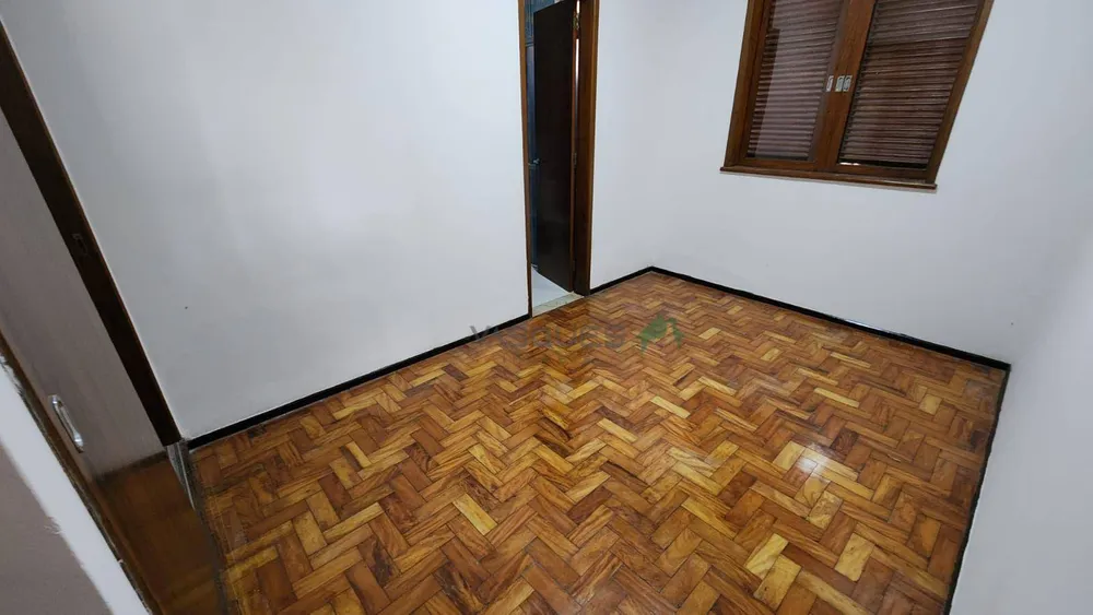 Casa, 3 quartos, 246 m² - Foto 13