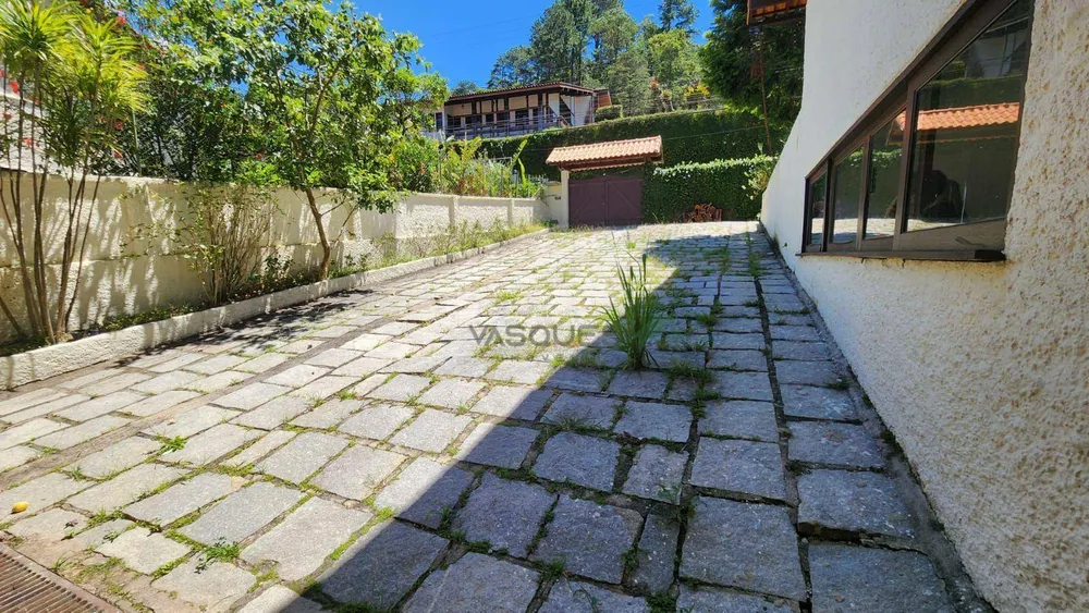 Casa, 3 quartos, 246 m² - Foto 6