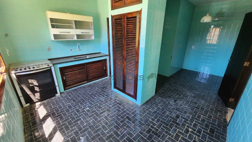 Casa, 3 quartos, 246 m² - Foto 3
