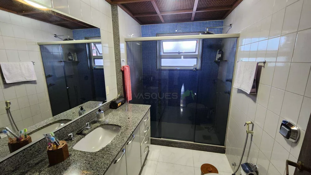 Apartamento, 3 quartos, 186 m² - Foto 1