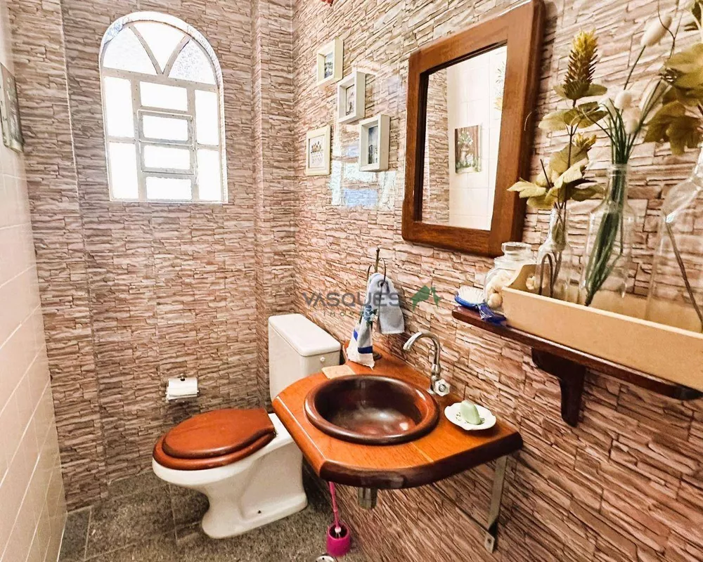 Casa, 4 quartos, 264 m² - Foto 13