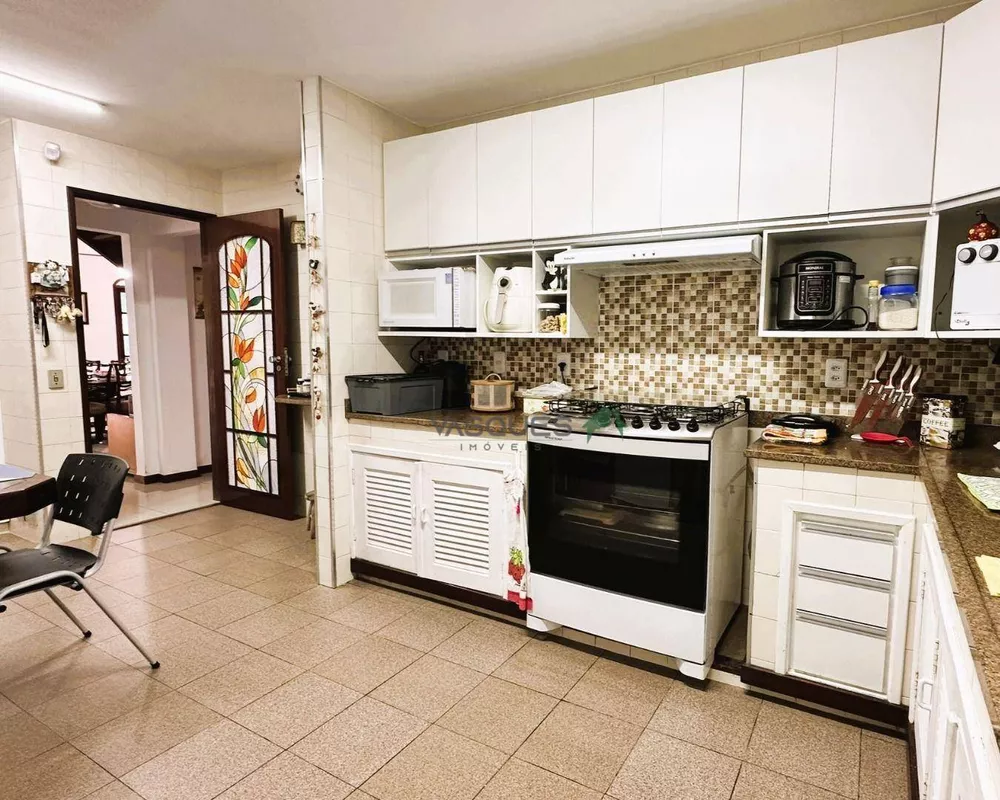 Casa, 4 quartos, 264 m² - Foto 16