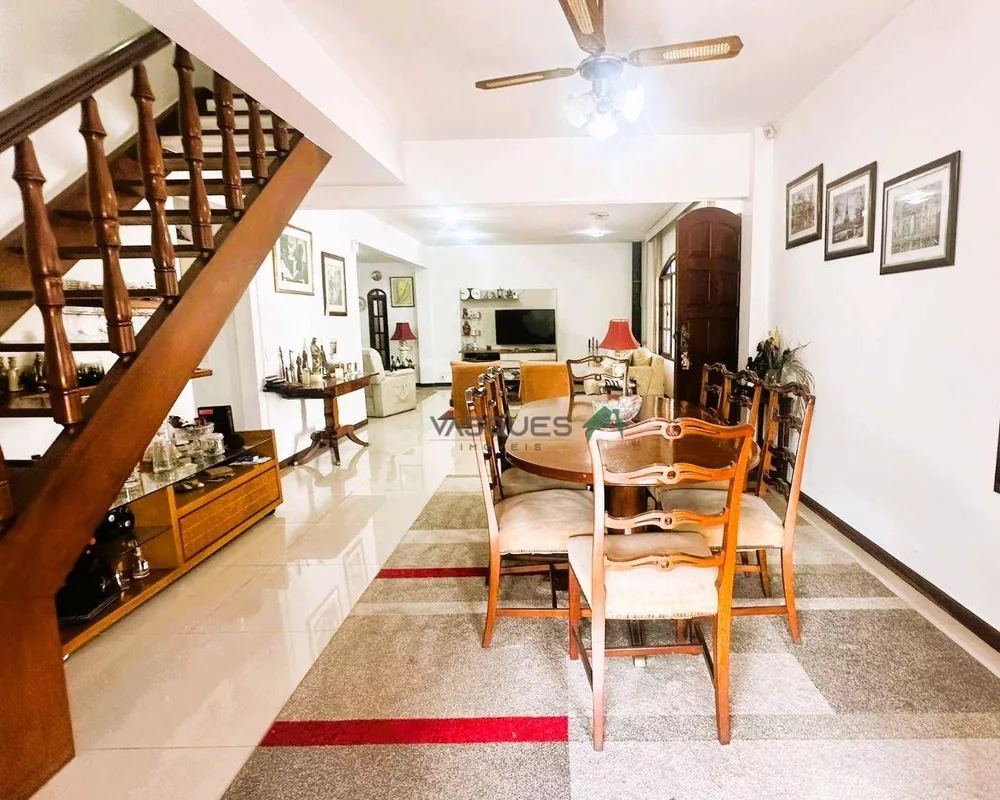 Casa, 4 quartos, 264 m² - Foto 23