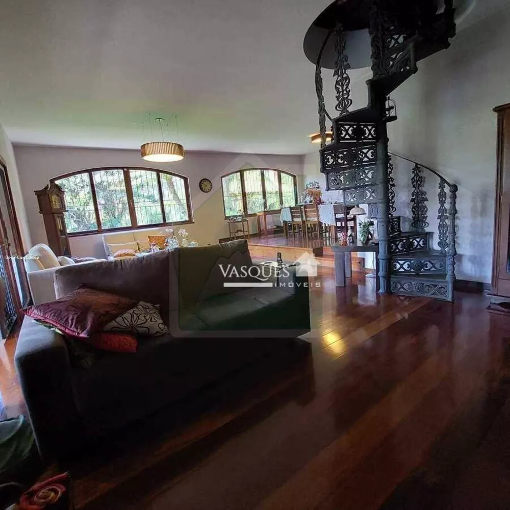 Casa, 3 quartos, 316 m² - Foto 4