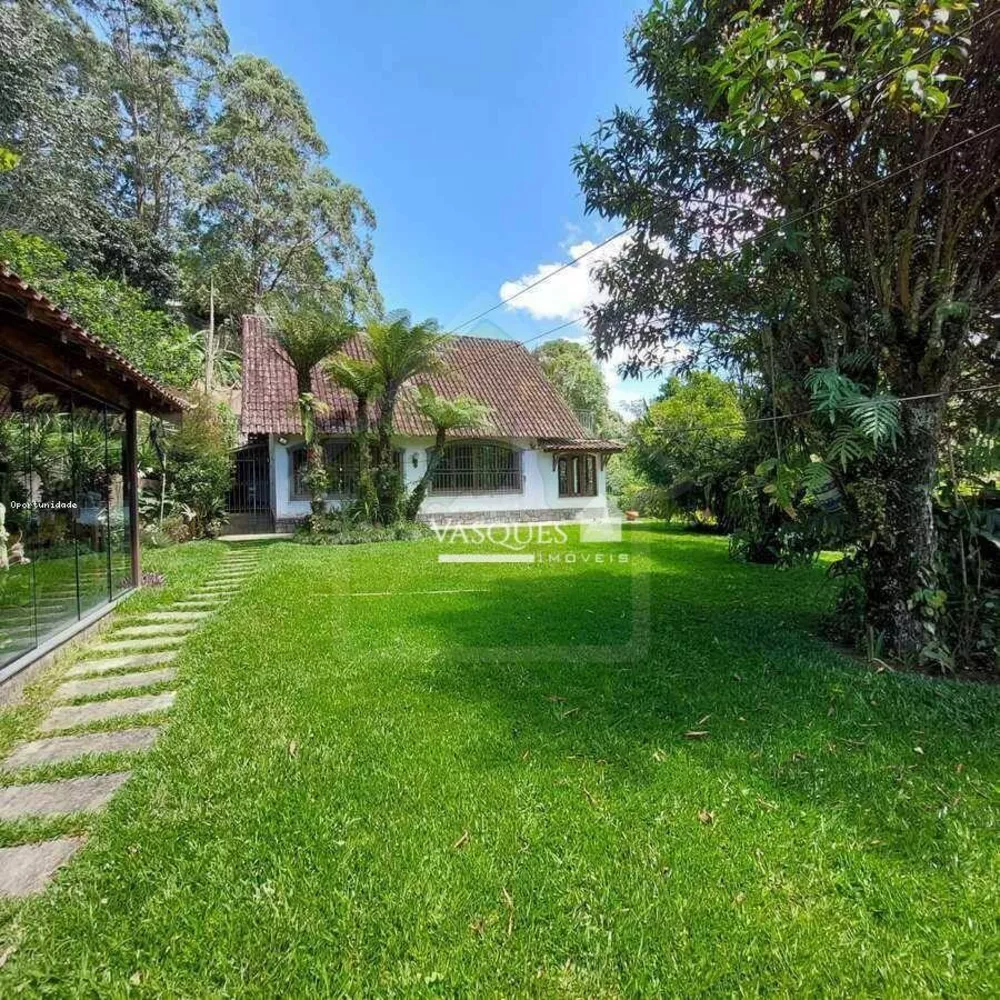 Casa, 3 quartos, 316 m² - Foto 1