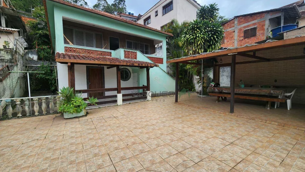Casa, 3 quartos, 114 m² - Foto 1