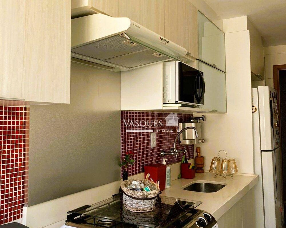Apartamento à venda com 2 quartos, 76m² - Foto 9