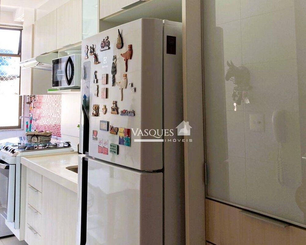 Apartamento à venda com 2 quartos, 76m² - Foto 10