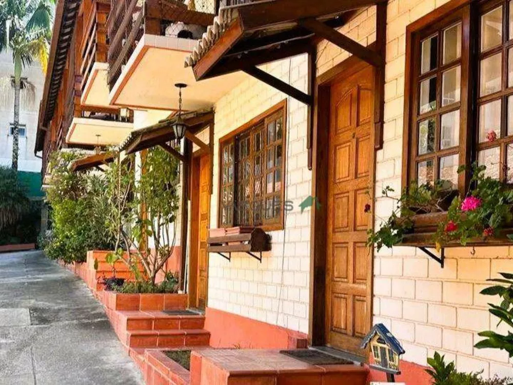 Casa, 3 quartos, 64 m² - Foto 1