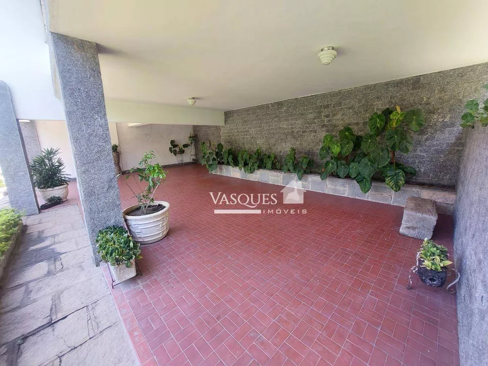 Casa, 3 quartos, 245 m² - Foto 36