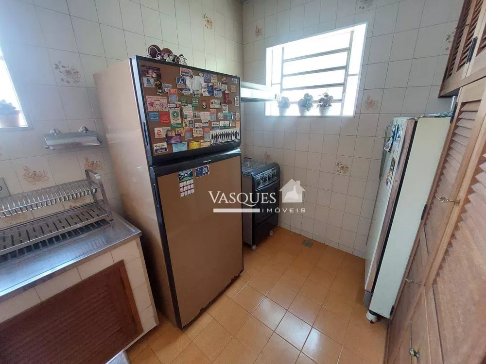 Casa, 3 quartos, 245 m² - Foto 37