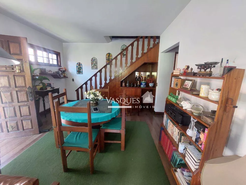 Casa, 3 quartos, 245 m² - Foto 30
