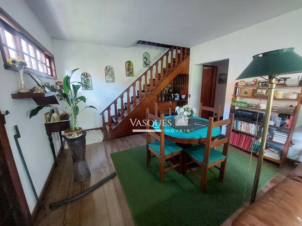 Casa, 3 quartos, 245 m² - Foto 15