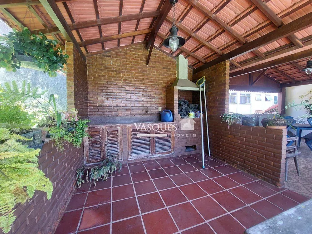 Casa, 3 quartos, 245 m² - Foto 29
