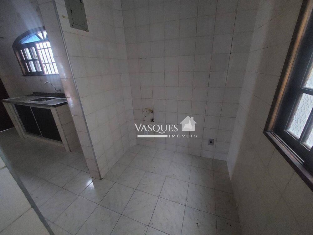 Casa para alugar com 3 quartos, 81m² - Foto 14