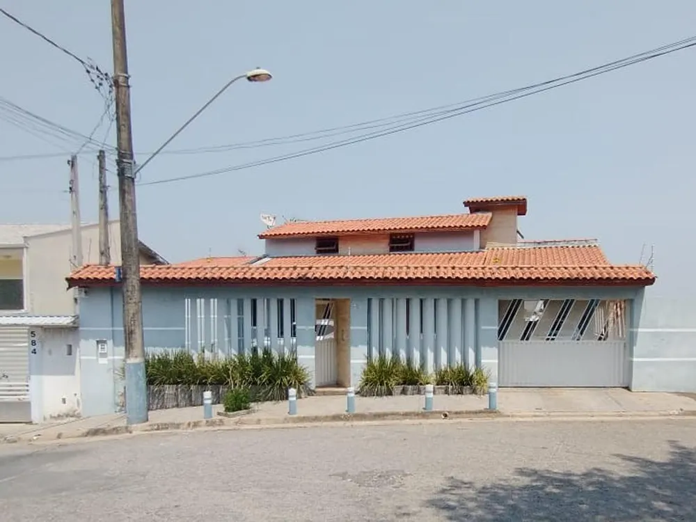 Casa, 3 quartos, 356 m² - Foto 1