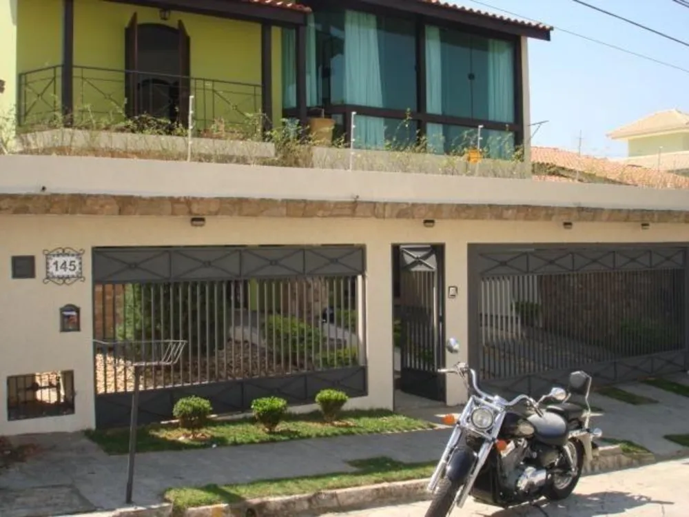 Casa, 4 quartos, 460 m² - Foto 1