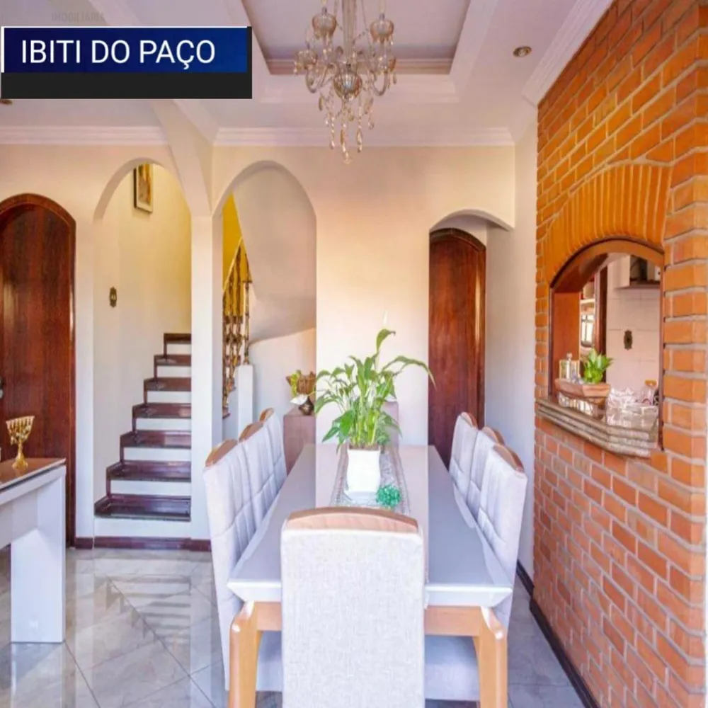 Casa, 3 quartos, 258 m² - Foto 2