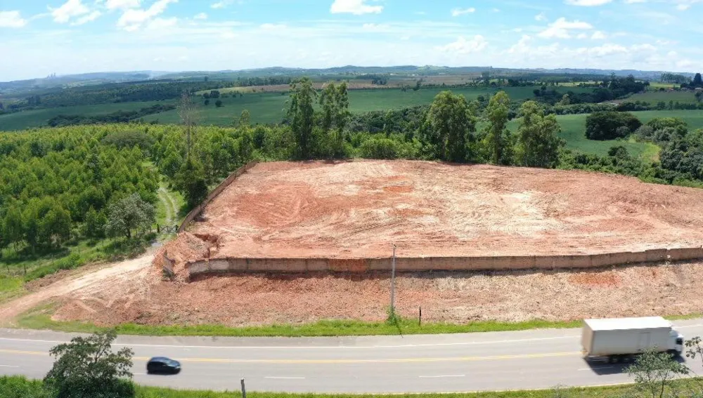 Terreno, 2300 m² - Foto 2