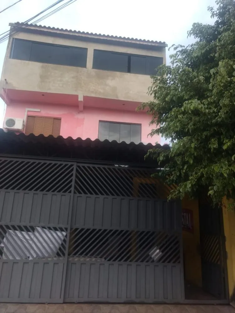 Sobrado, 3 quartos, 420 m² - Foto 1