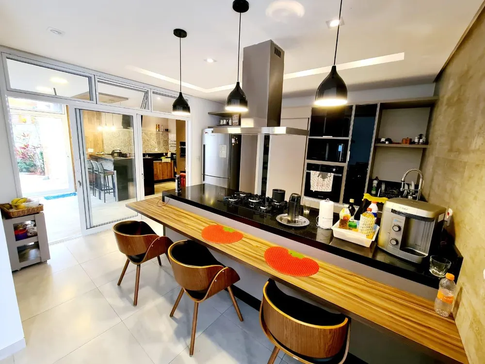 Casa, 3 quartos, 250 m² - Foto 4