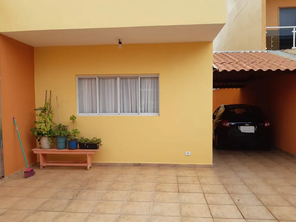 Casa, 4 quartos, 170 m² - Foto 1