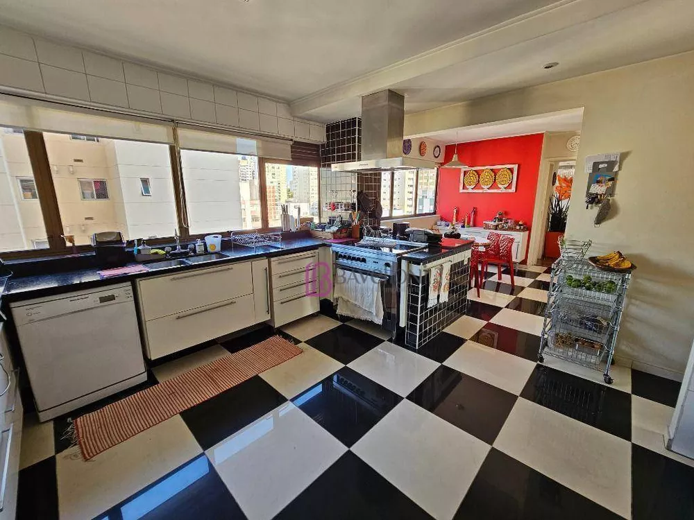 Apartamento, 4 quartos, 240 m² - Foto 7