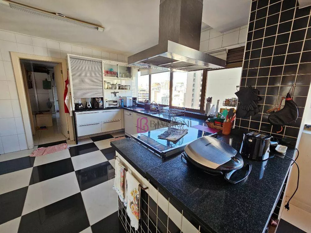 Apartamento, 4 quartos, 240 m² - Foto 33