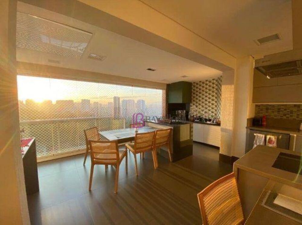 Apartamento, 4 quartos, 221 m² - Foto 2