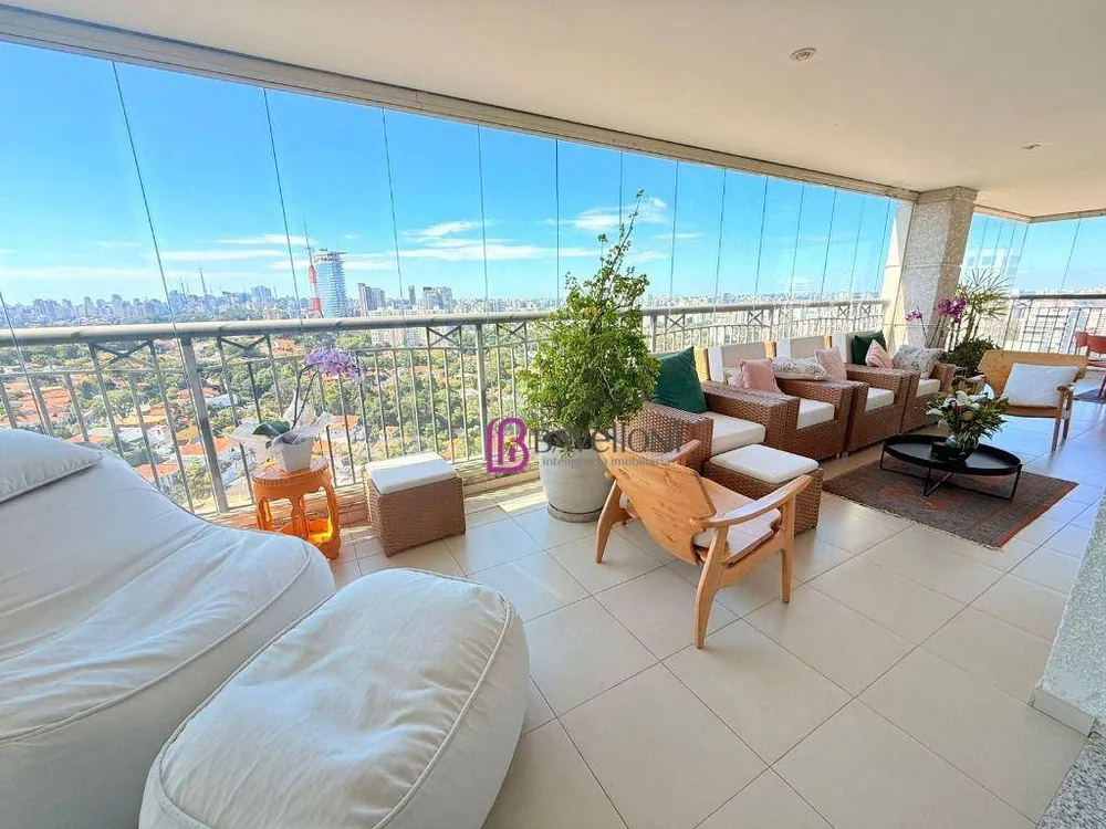 Apartamento, 4 quartos, 258 m² - Foto 1