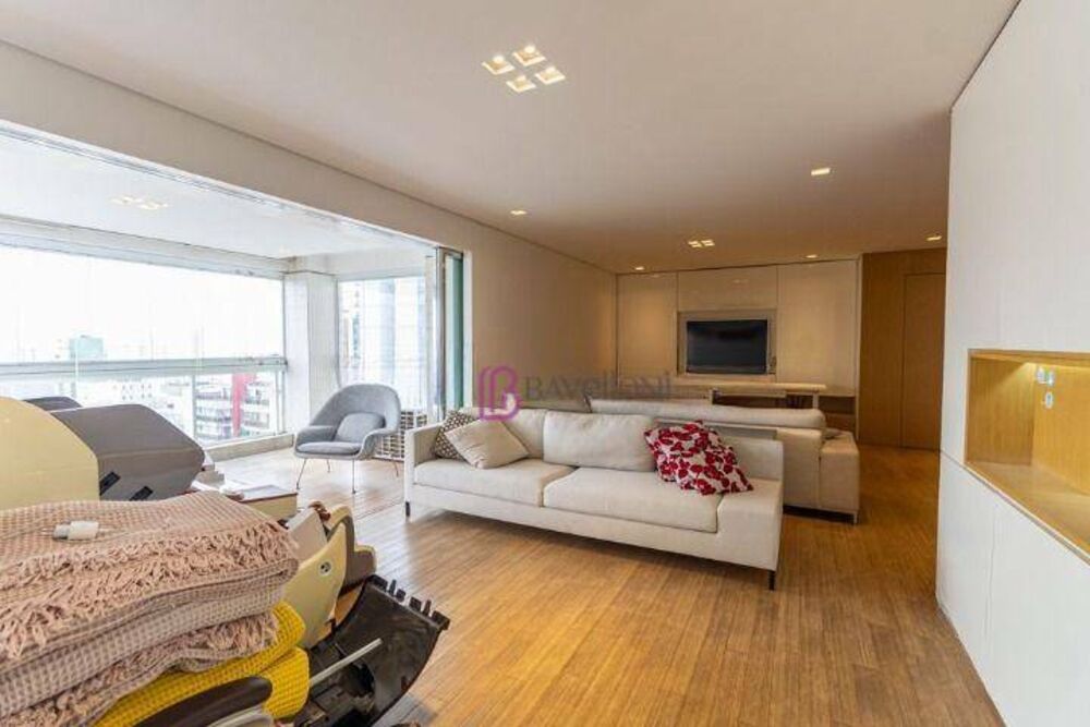 Apartamento à venda com 4 quartos, 172m² - Foto 5