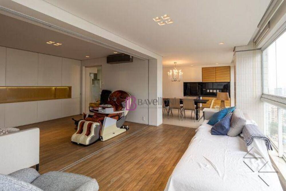 Apartamento à venda com 4 quartos, 172m² - Foto 2