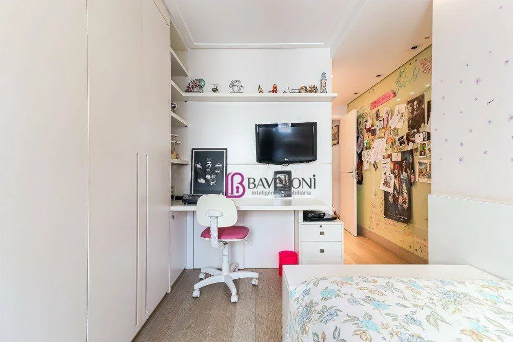 Apartamento, 3 quartos, 180 m² - Foto 1