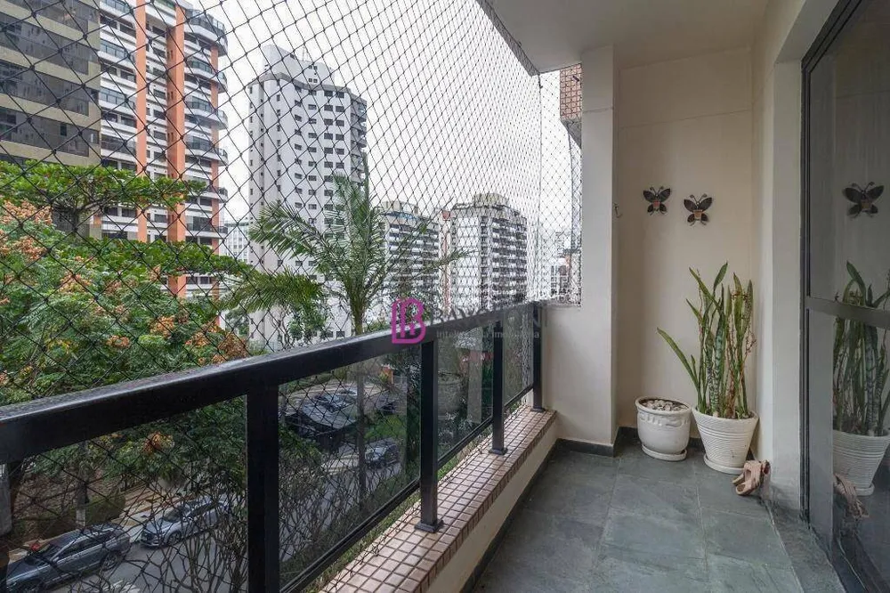 Apartamento, 3 quartos, 130 m² - Foto 1