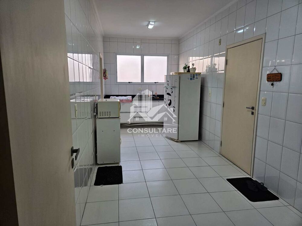 Apartamento à venda com 3 quartos, 132m² - Foto 3