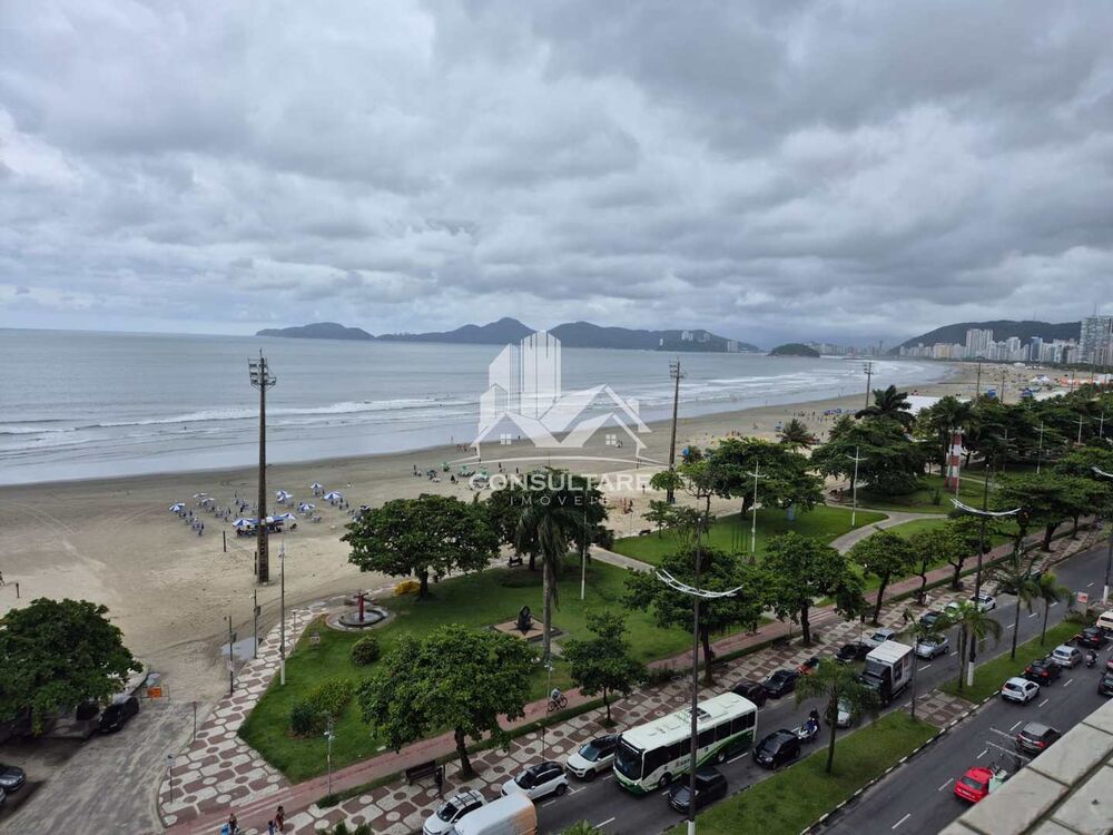 Apartamento à venda com 3 quartos, 200m² - Foto 1