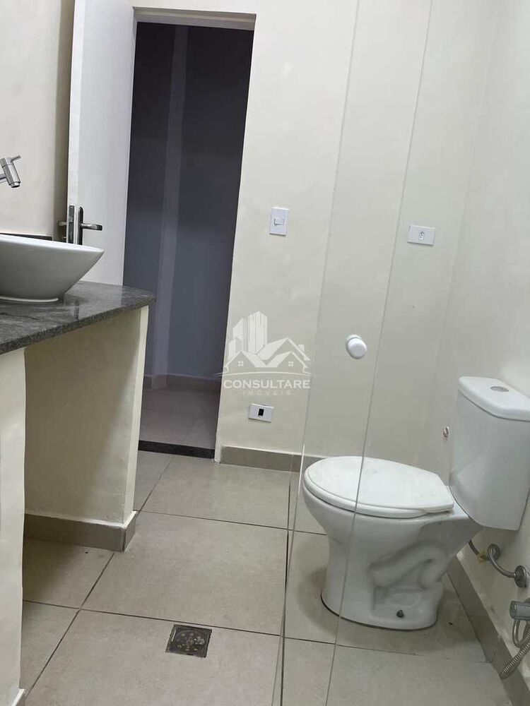 Casa para alugar com 2 quartos, 130m² - Foto 5