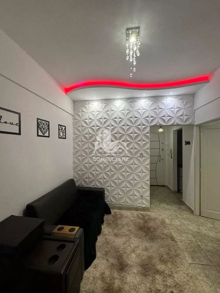 Apartamento à venda com 1 quarto, 35m² - Foto 11