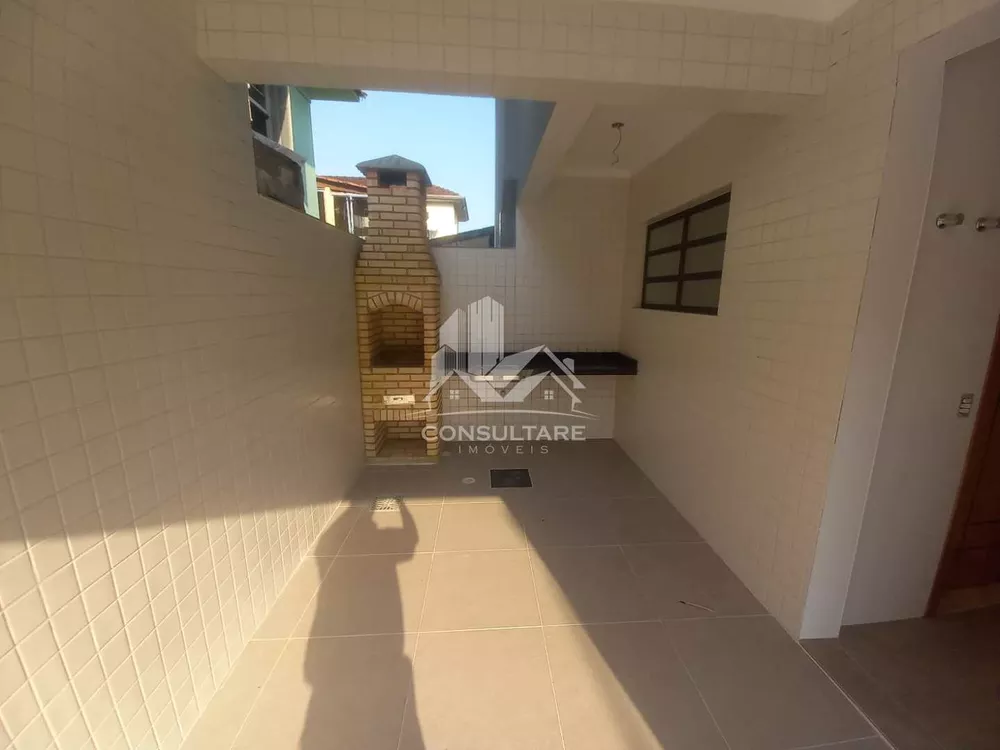 Casa à venda com 3 quartos, 140m² - Foto 2