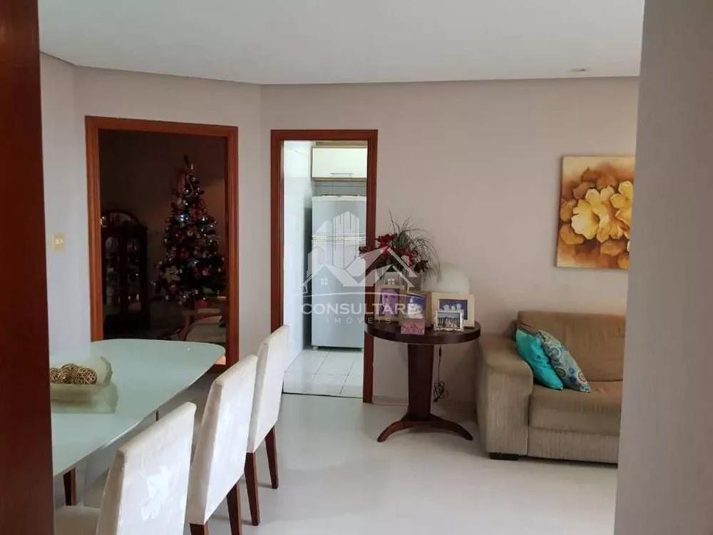 Apartamento à venda com 2 quartos, 77m² - Foto 3