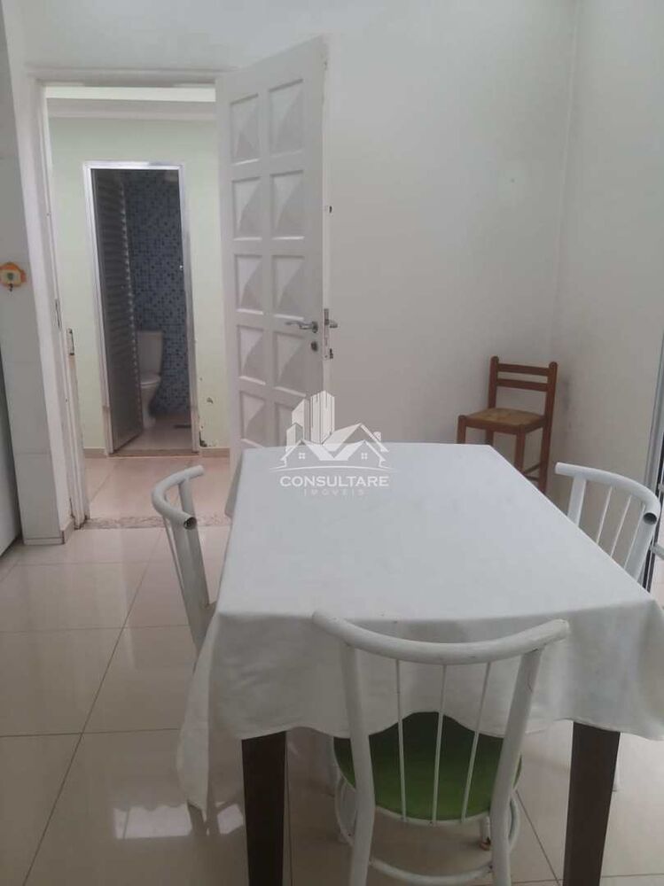 Casa à venda com 3 quartos, 200m² - Foto 7