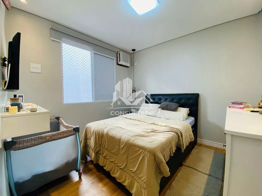 Apartamento à venda com 2 quartos, 77m² - Foto 11