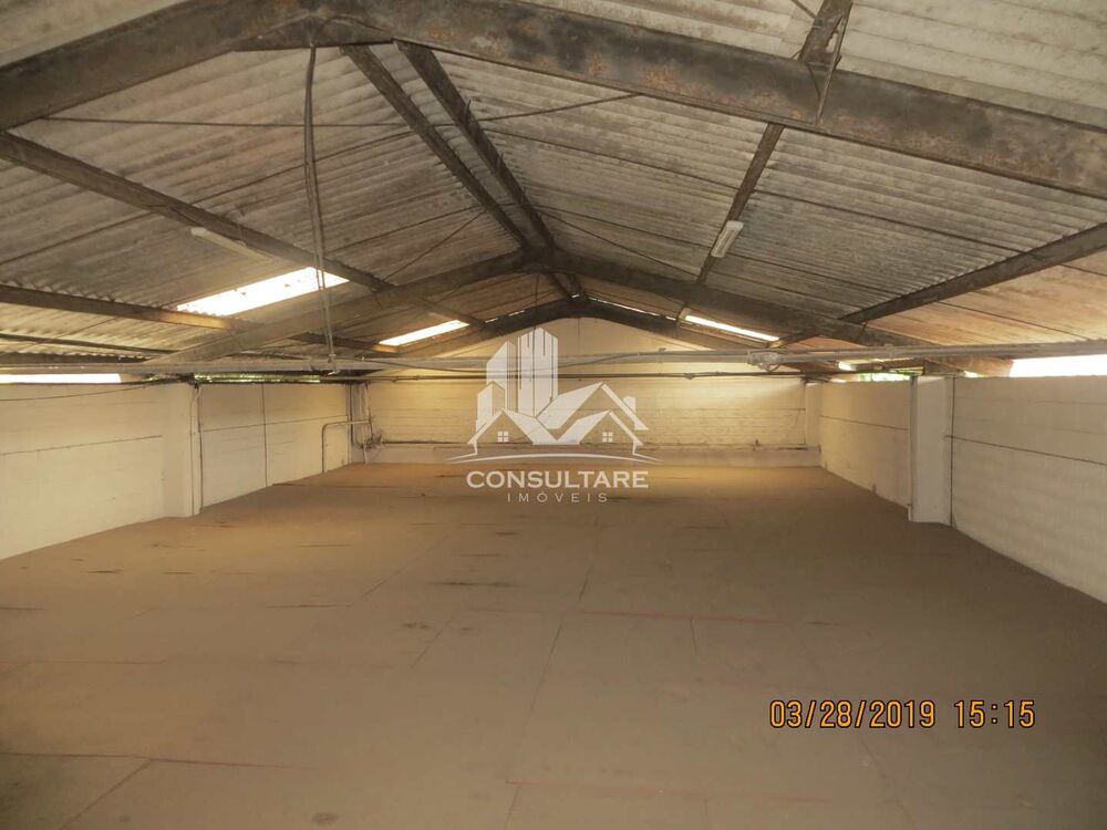 Depósito-Galpão-Armazém para alugar, 1000m² - Foto 1
