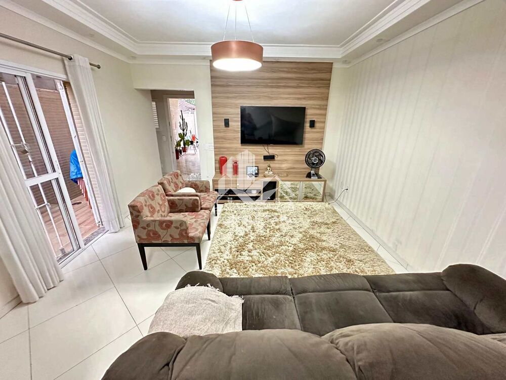 Casa à venda com 4 quartos, 113m² - Foto 4
