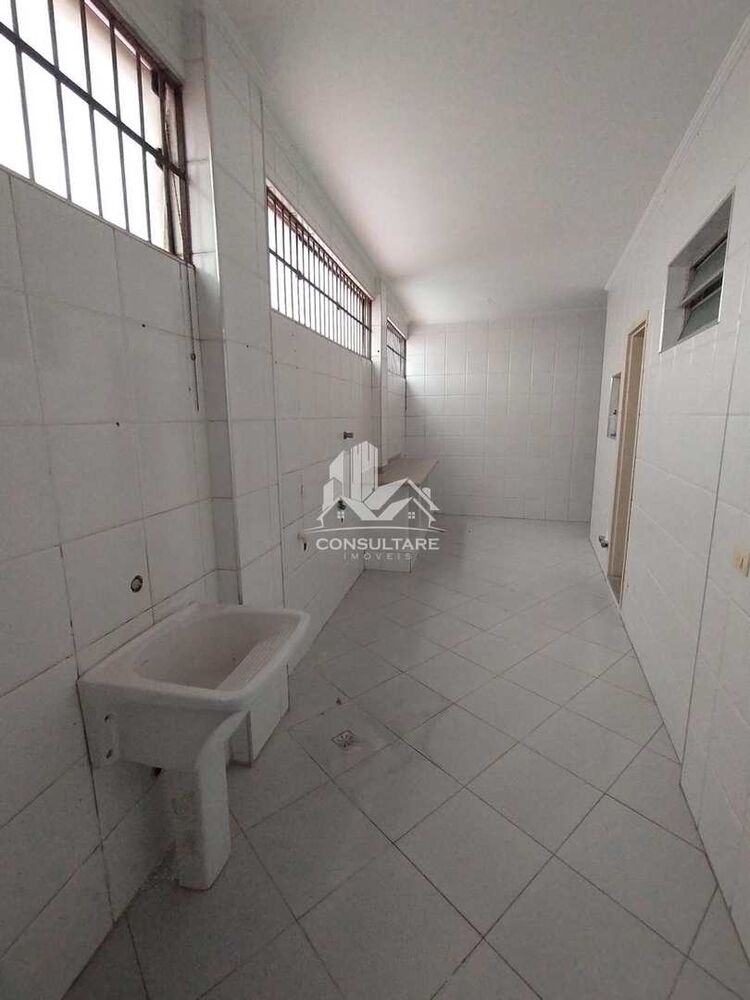 Casa, 3 quartos, 385 m² - Foto 17