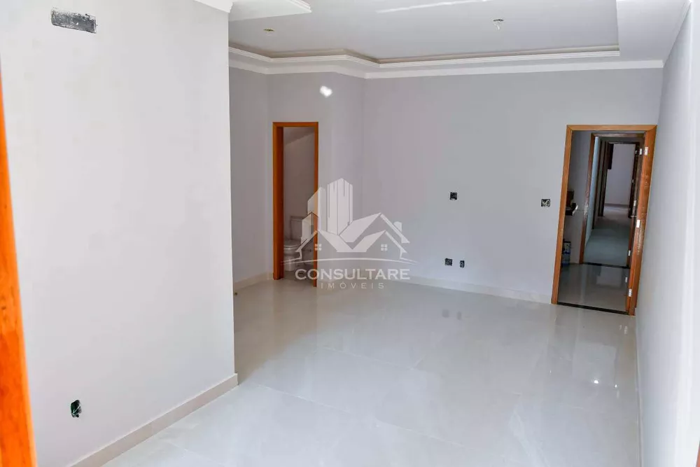 Casa para alugar com 3 quartos, 105m² - Foto 4